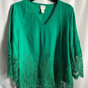 0 Chico's Emerald Green V-Neck Tunic with Crochet Hem